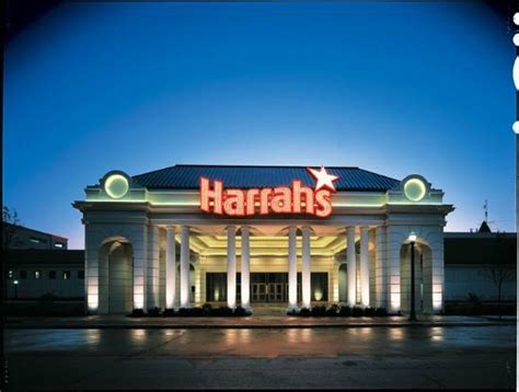 Harrah's joliet - Harrah’s offers a fun gaming atmosphere, world-class entertainment and welcoming rooms. Here is a place that’s friendly, lighthearted and exciting – the perfect spot to come out and play. ... Harrah's Joliet. Win big all day and sleep in luxurious comfort at night! After a big day or evening on...more. Discover.